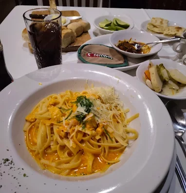 RESTAURANTE EMILIANOS