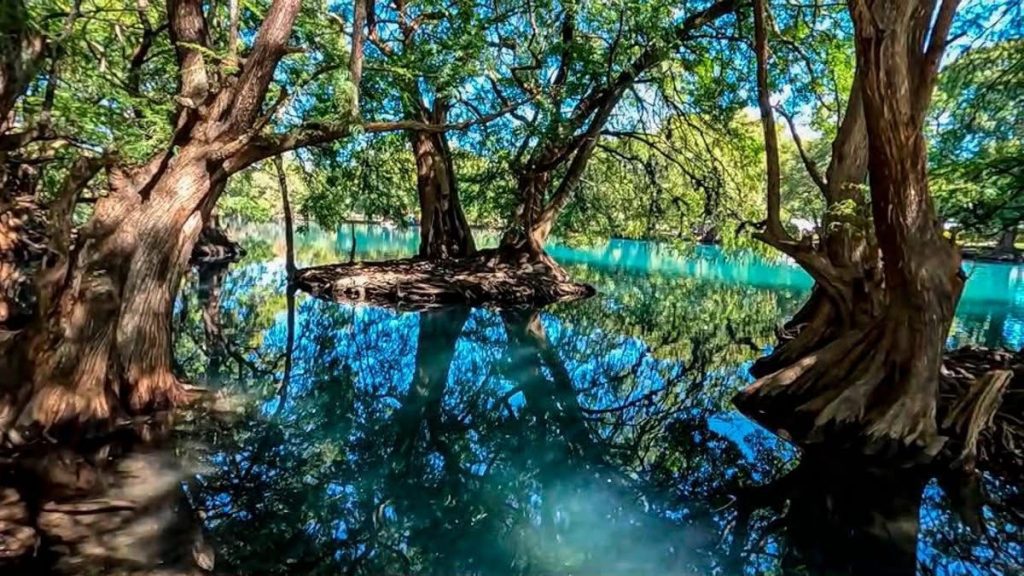 El Lago de Camécuaro