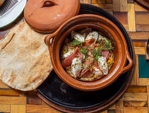 Tata Mezcalería + Cocina